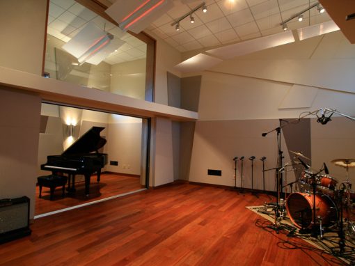 Carlos Savetman – Sound O Matic Studio