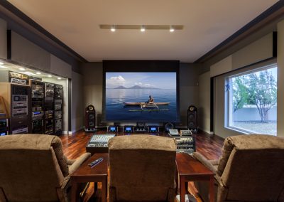 Private Theater 692